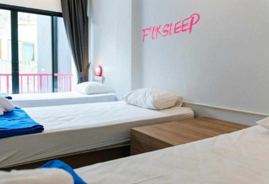 بيت شباب Slumber Surf Phuket Kata المظهر الخارجي الصورة